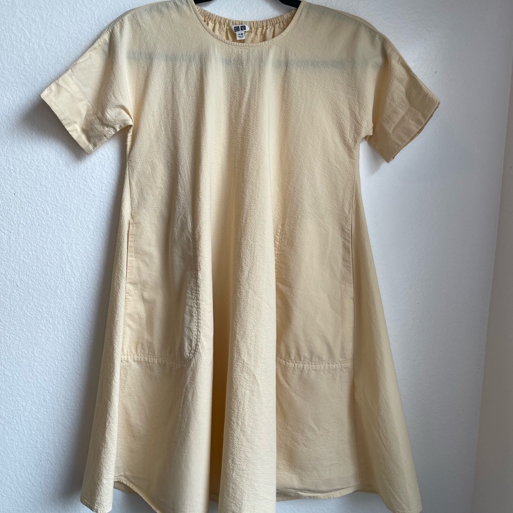 Minimal A-Line Girl’s Short Sleeve Dress in Pale Yellow/Beige